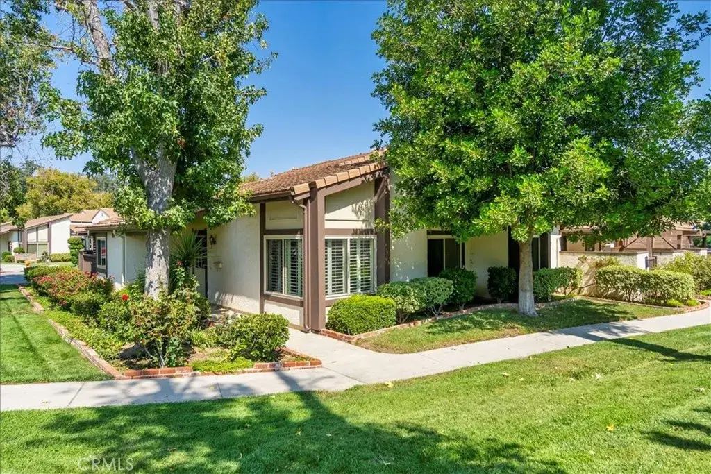 24698 Sand Wedge, Valencia