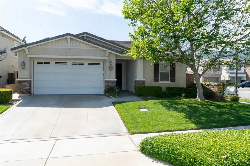 5352 Parma, Fontana