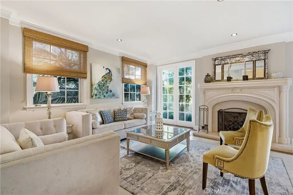 4511 Dulcinea Court, Woodland Hills