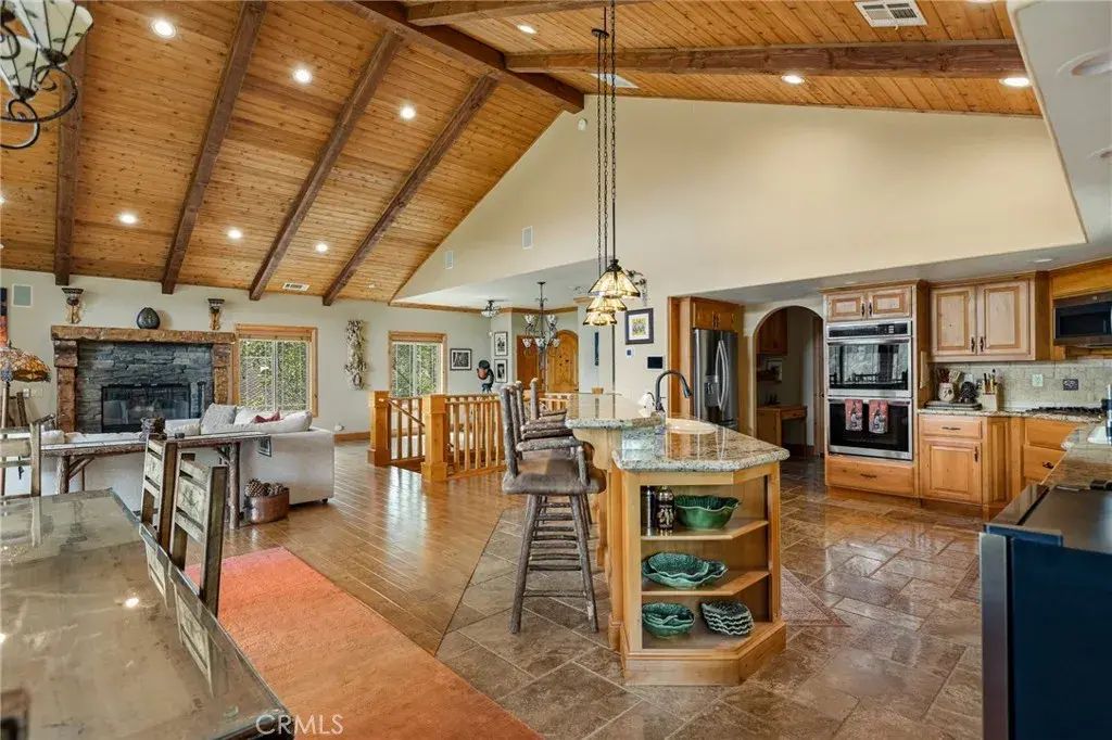 865 Marin, Lake Arrowhead