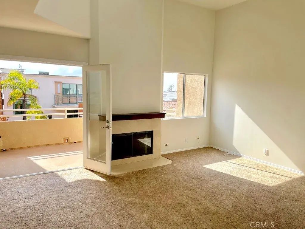 1342 Manhattan Avenue, Hermosa Beach
