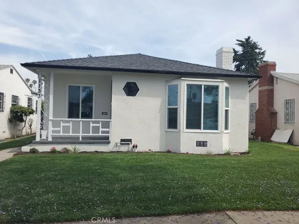 1133 W 58th, Los Angeles