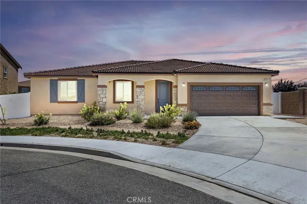8507 Stockton Avenue, Hesperia