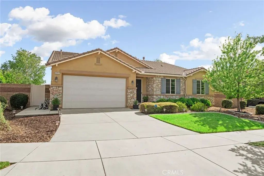 31757 Dove Court, Yucaipa