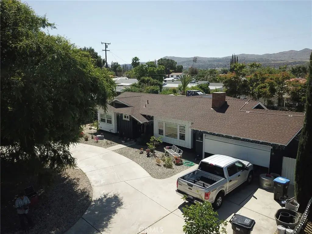 41321 Merriwood, Hemet