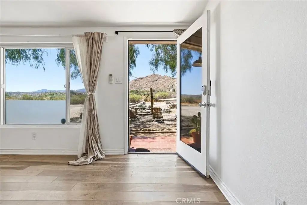 10931 Mescalero, Morongo Valley