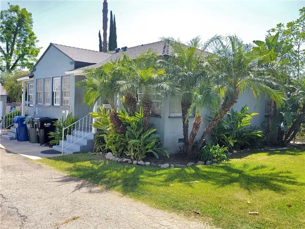 520 W Lemon Avenue, Monrovia