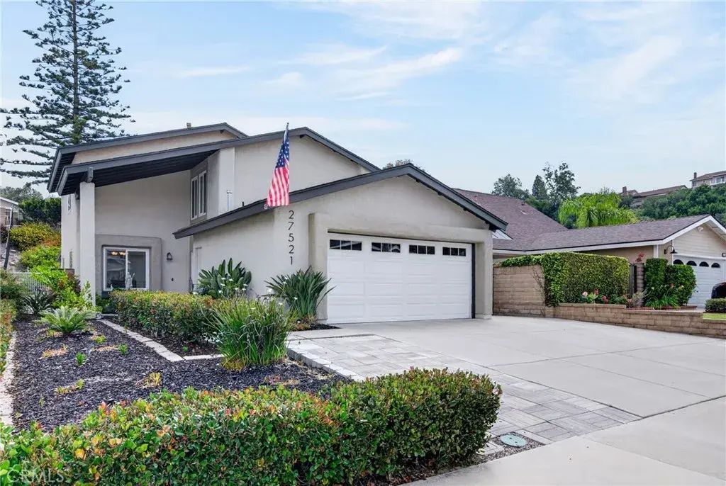 27521 Abanico, Mission Viejo
