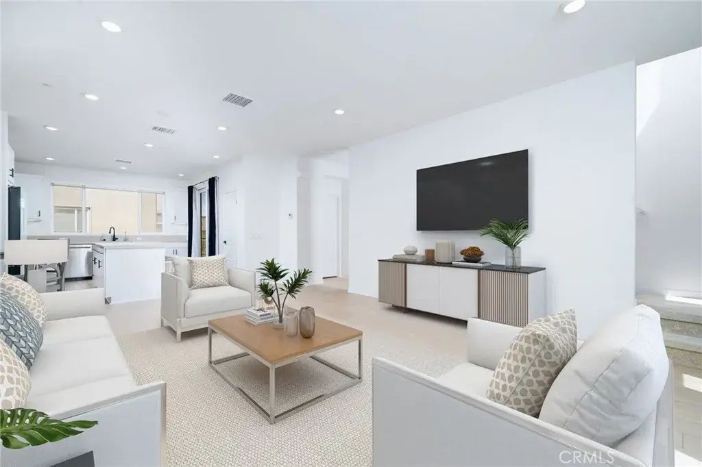 26938 Tanager, Valencia