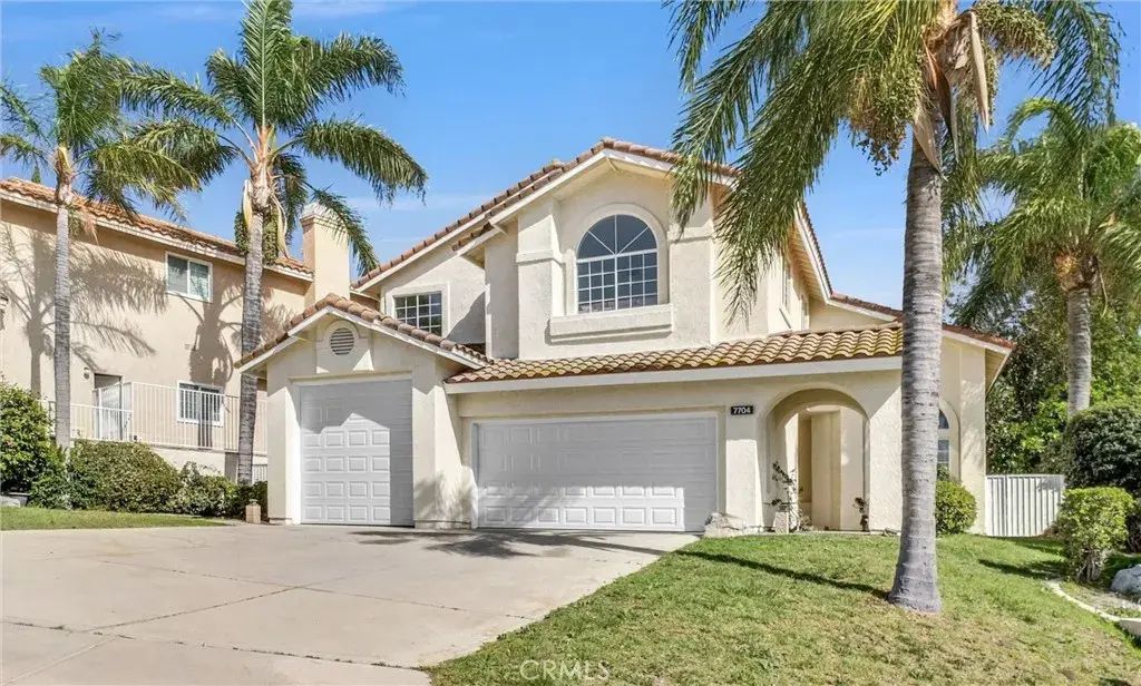 7704 Jayhawk, Jurupa Valley