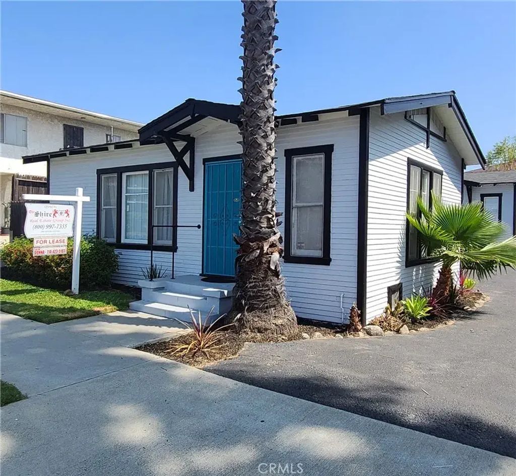 1848 Temple Avenue, Signal Hill