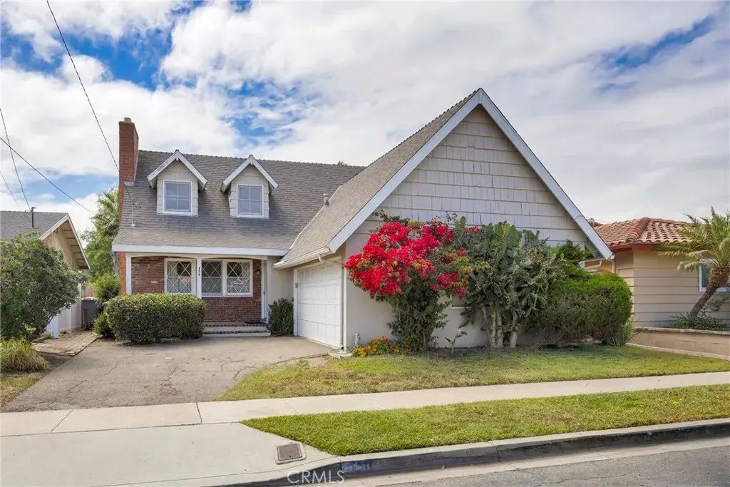 130 Coastline Drive, Seal Beach