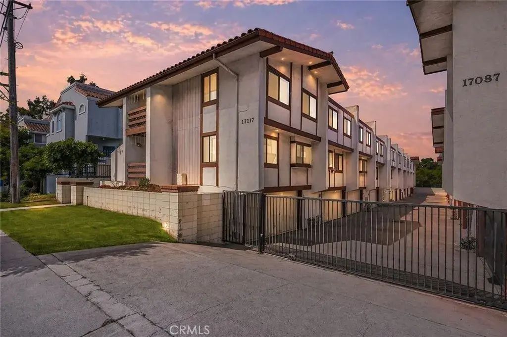 17117 S Vermont 138, Gardena