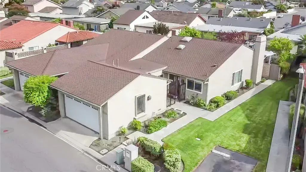 10692 Camino Real, Fountain Valley