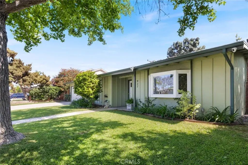 927 Presidio, Costa Mesa