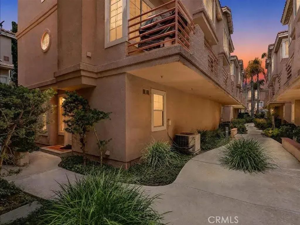 14053 Lemoli, Hawthorne
