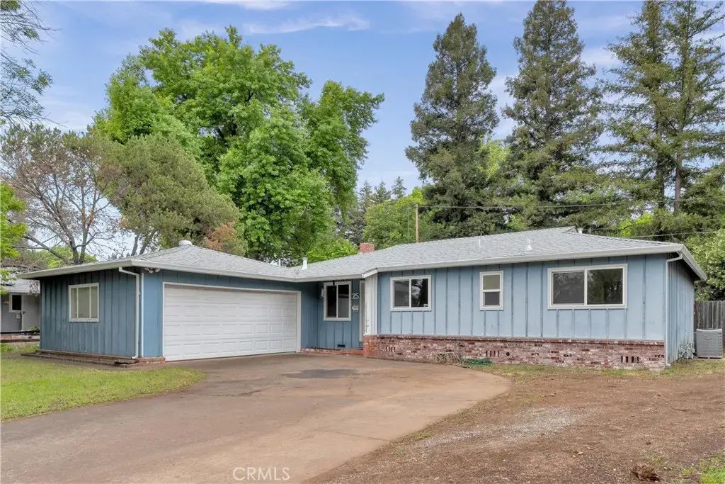 25 Franciscan Way, Chico