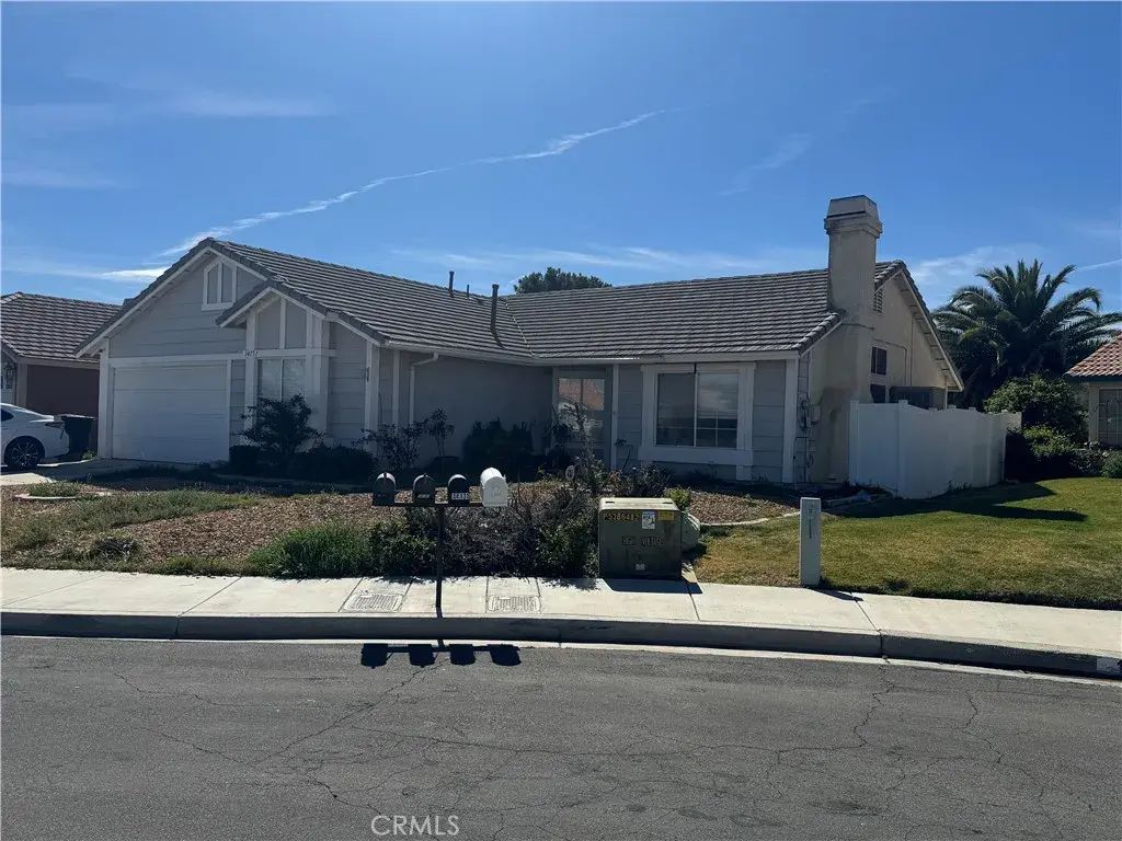 14151 Hillsborough, Victorville