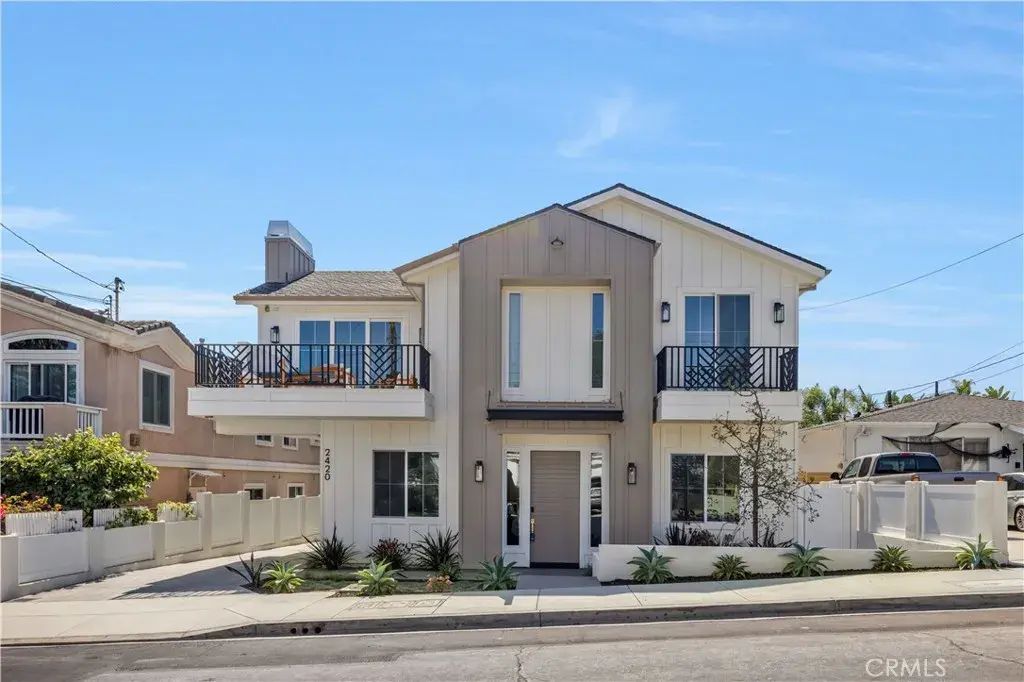 2420 Ives Lane B, Redondo Beach