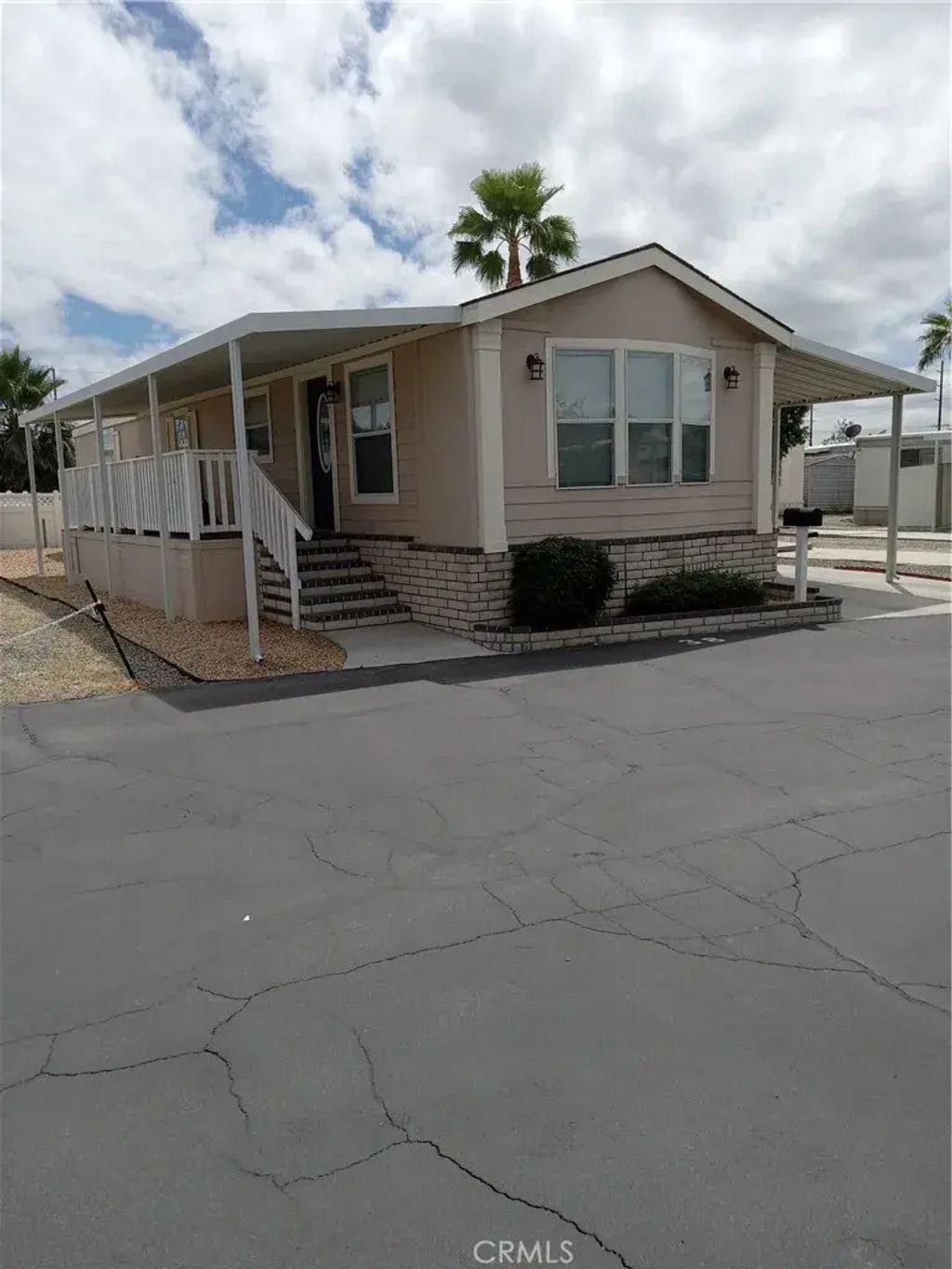 999 S Santa Fe 38, San Jacinto