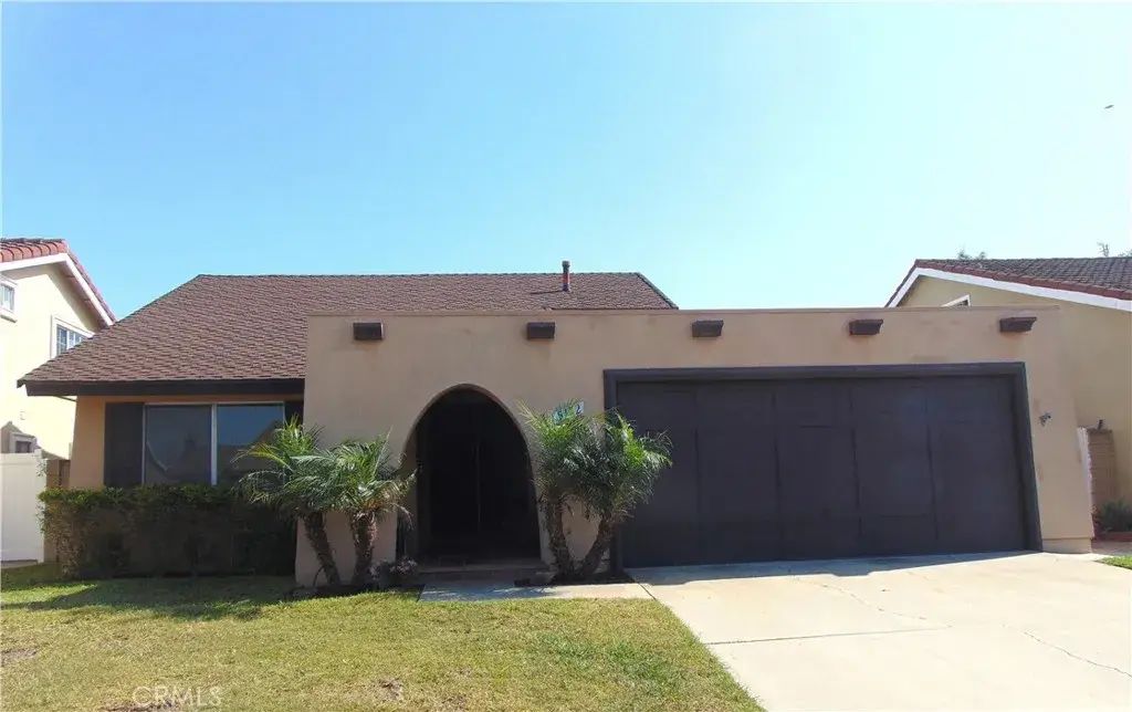 5172 Blairwood, La Palma