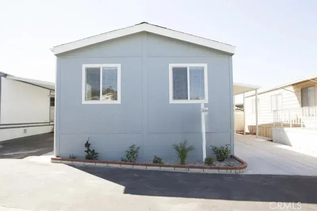 17700 S Western 114, Gardena