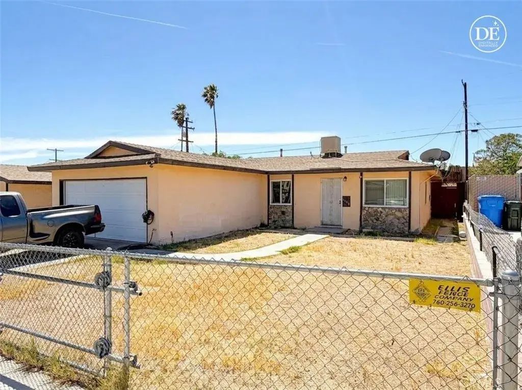 1640 Sunset, Barstow