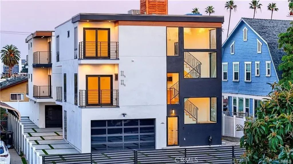 618 N Mariposa Avenue 1/2, Los Angeles