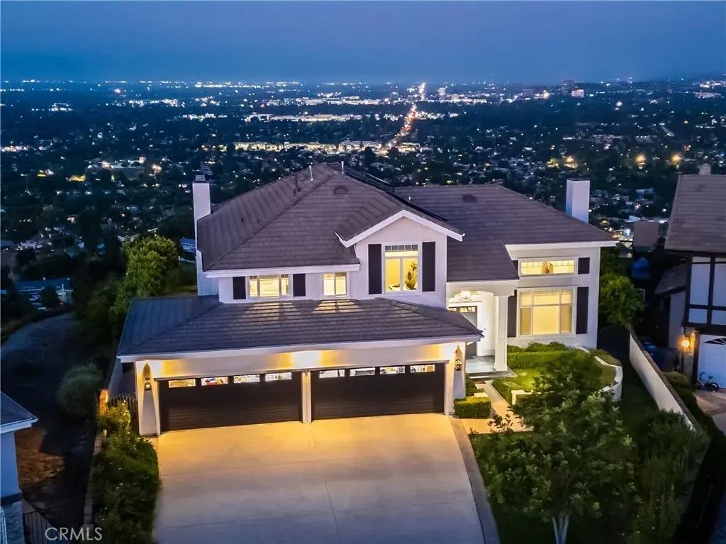 24686 Wooded Vista, West Hills