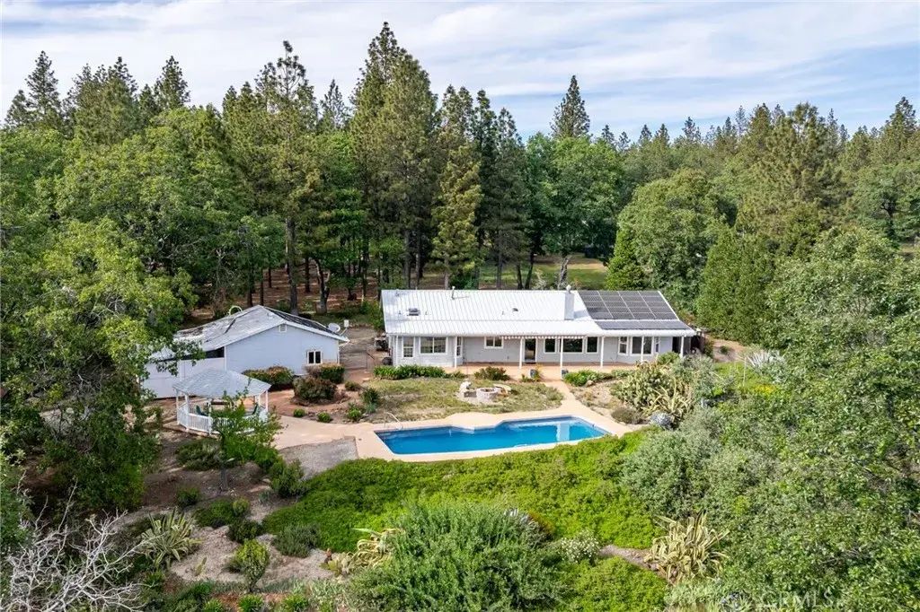 4620 Wendlis Road, Forest Ranch