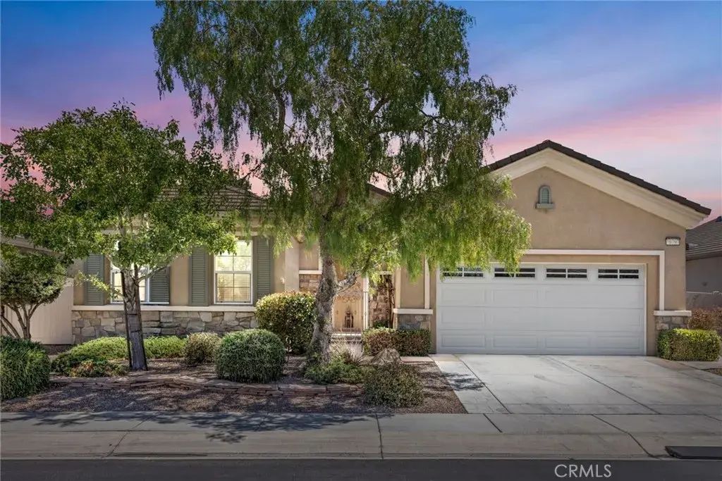 10397 Darby, Apple Valley
