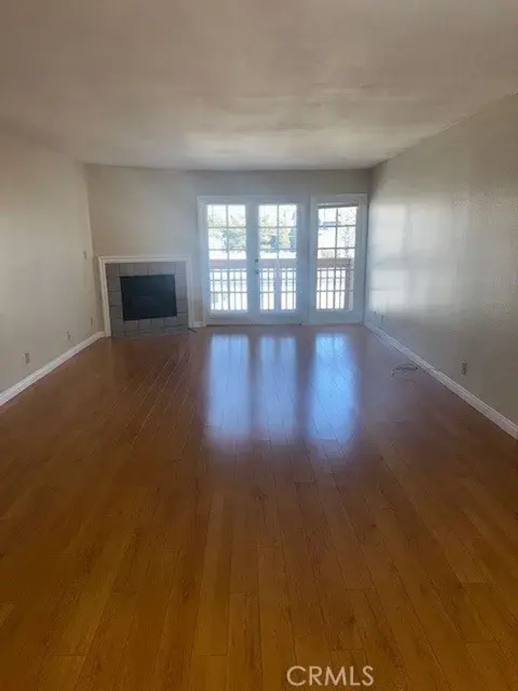 1616 S Barrington Avenue 303, Los Angeles