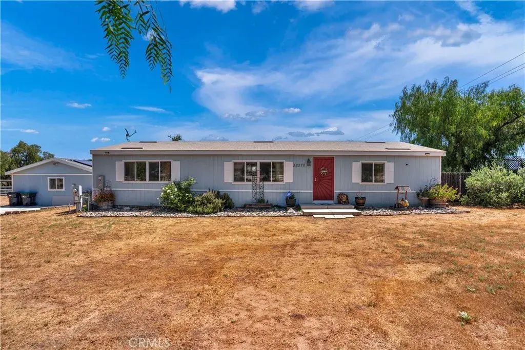 32270 Geary Street, Menifee