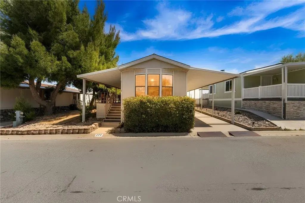 40701 Rancho Vista Spc 294, Palmdale