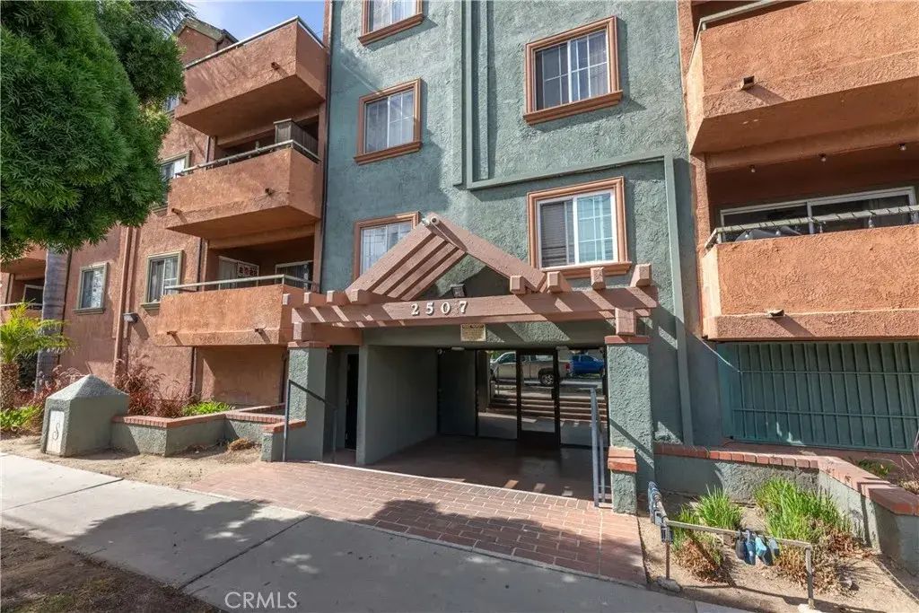 2507 15th 118, Long Beach