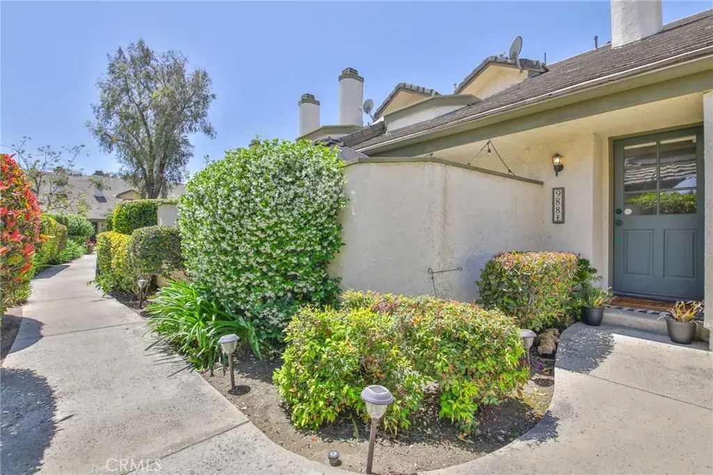 988 W Arrow Highway E, Upland