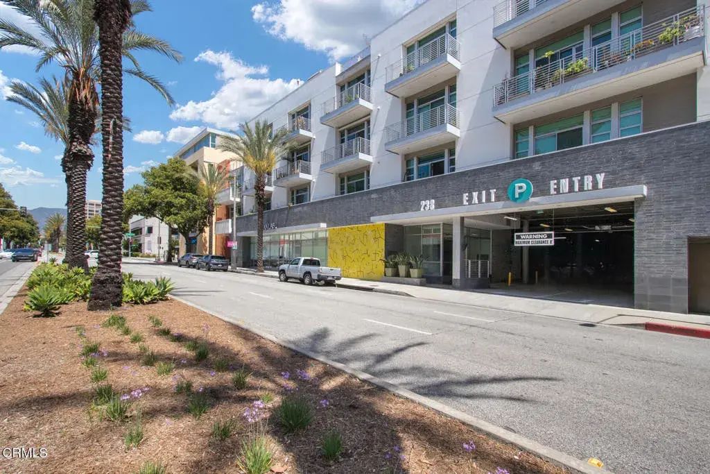 238 S Arroyo Parkway 316, Pasadena