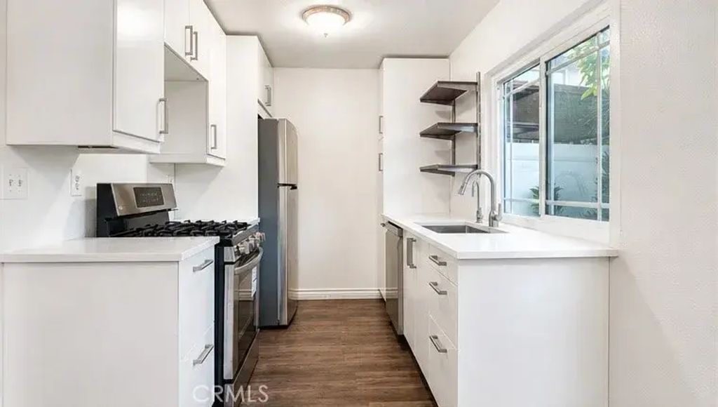 17619 Regency, Bellflower