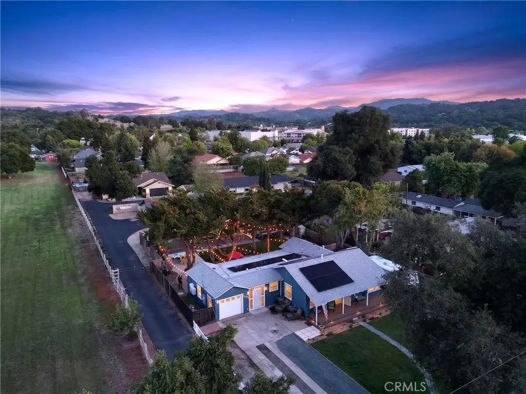5303 Carrizo, Atascadero
