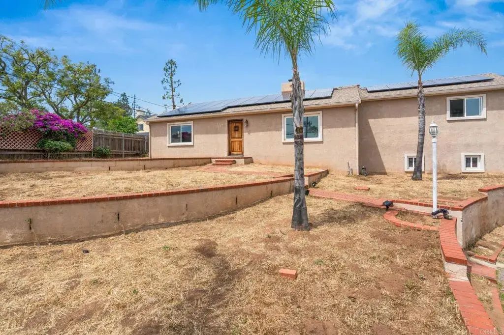 1251 La Cresta Boulevard, El Cajon