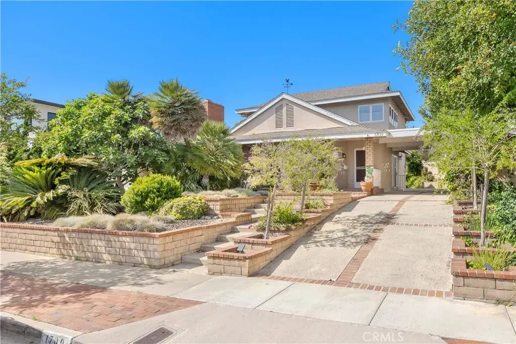1709 Harbor Way, Seal Beach
