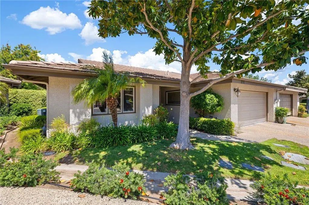 38335 Oaktree, Murrieta