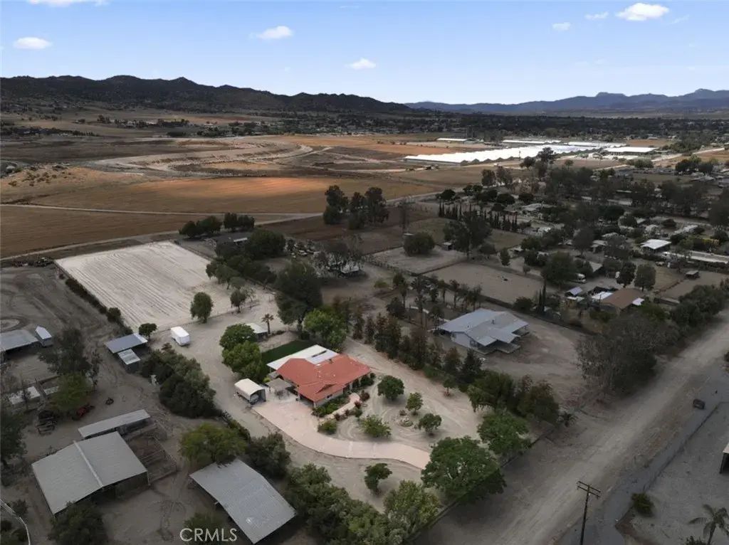 32105 Meadow Blossom, Nuevo