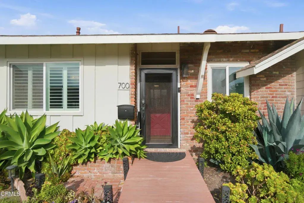 700 N M Street, Oxnard