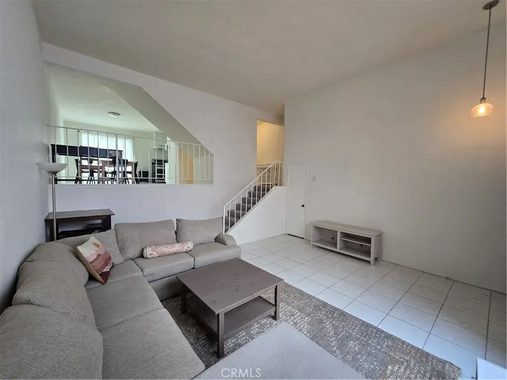 1528 Berkeley, Santa Monica