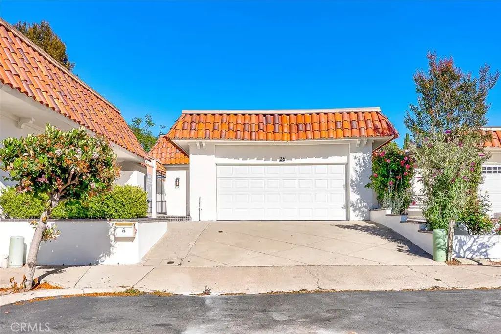 26 Seton, Irvine