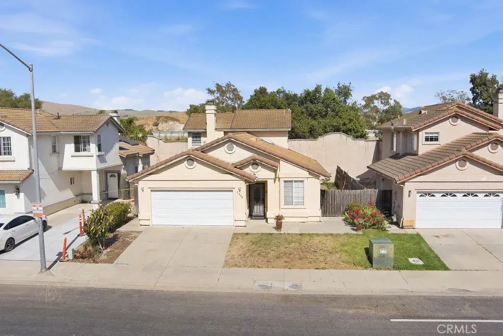 2308 Johnson, Santa Maria