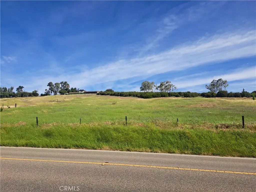 4286 E Hwy 41, Templeton