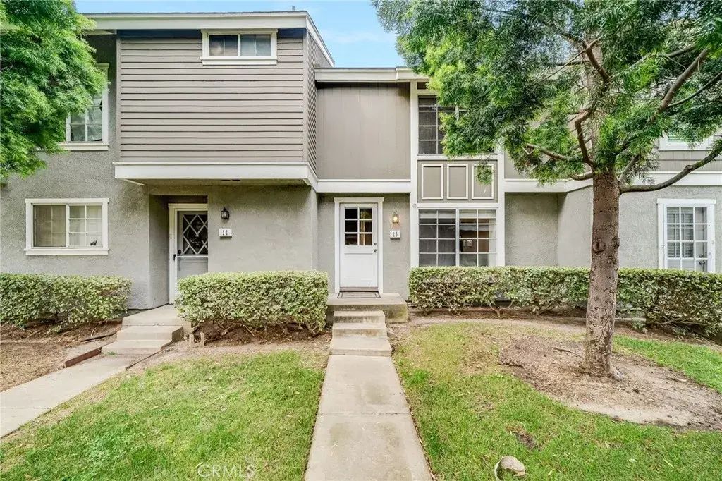 16 Fox Hollow 60, Irvine