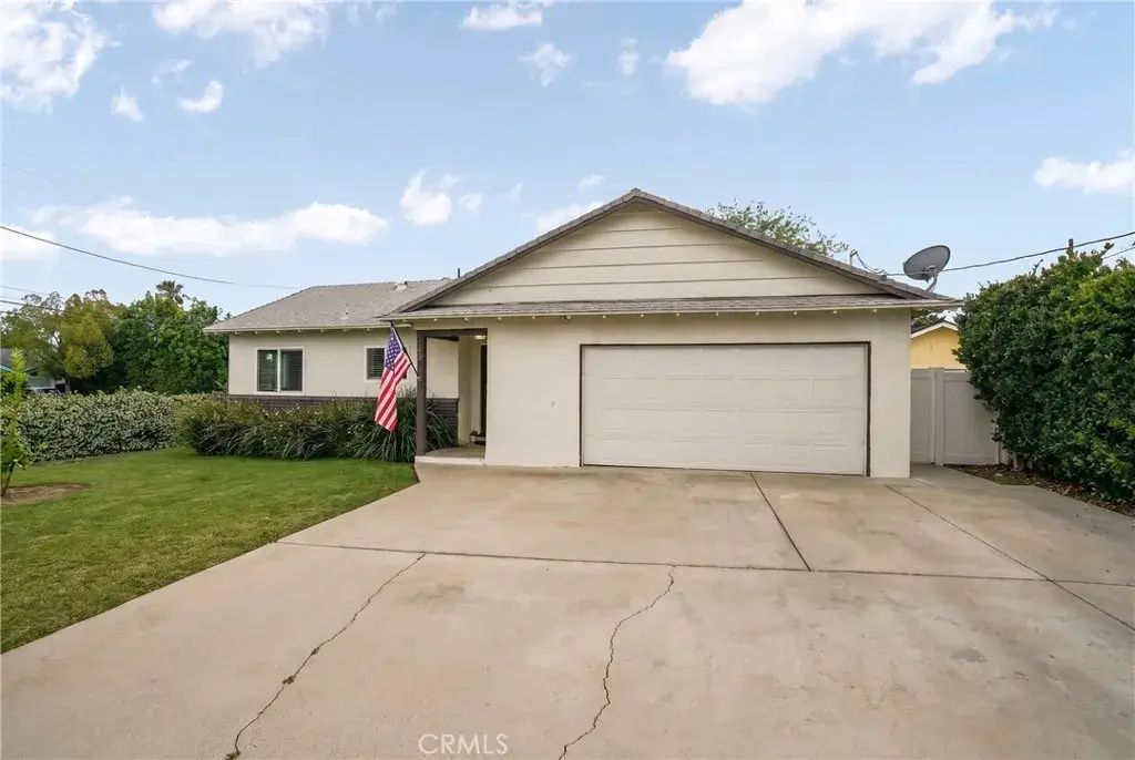 17304 Kingsbury, Granada Hills